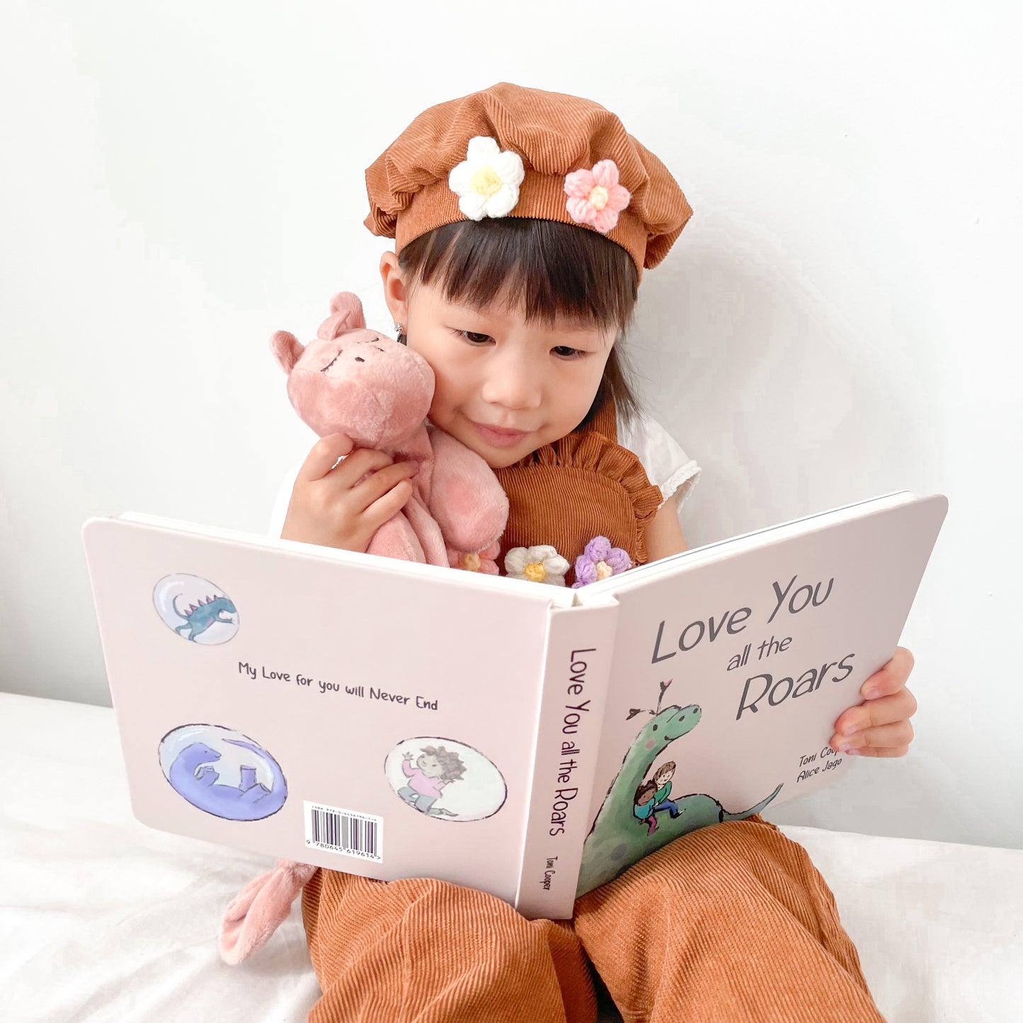 Love you all the Roars Keepsake Book